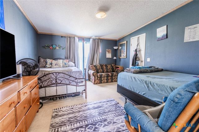 1758 Ilka Switch, Seguin, TX 78155