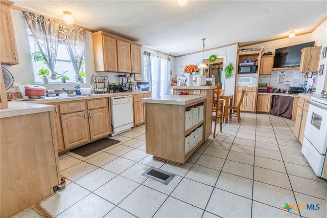 1758 Ilka Switch, Seguin, TX 78155