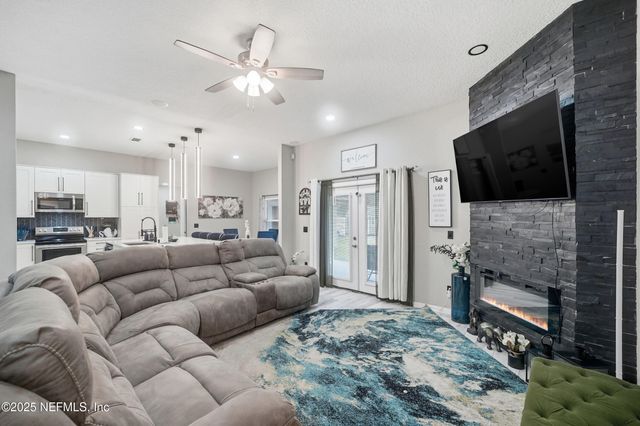 9535 WAGNER Road, Jacksonville, FL 32219