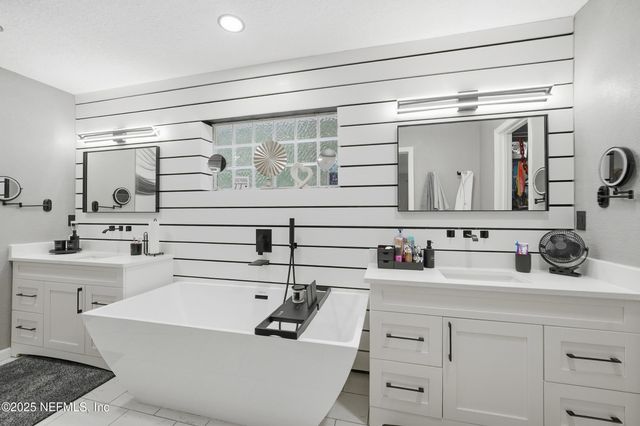 9535 WAGNER Road, Jacksonville, FL 32219