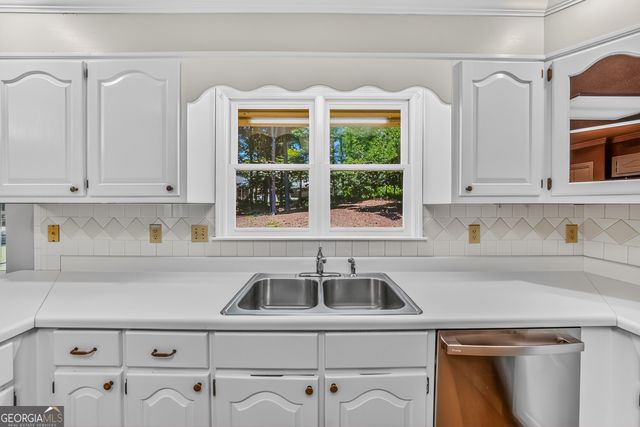 312 Ashford Circle, Lagrange, GA 30240
