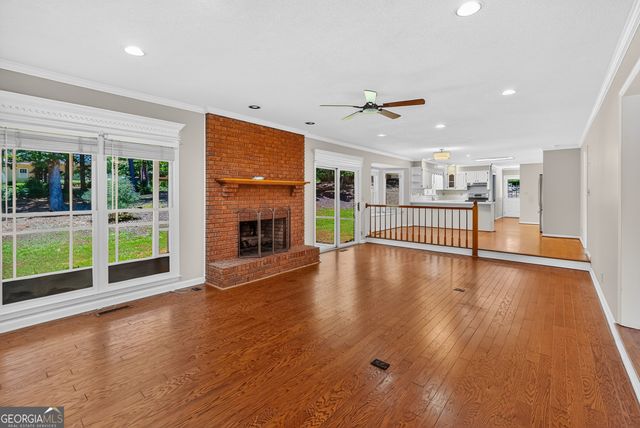 312 Ashford Circle, Lagrange, GA 30240