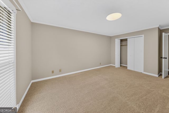 312 Ashford Circle, Lagrange, GA 30240