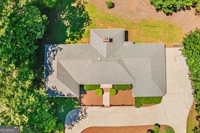 312 Ashford Circle, Lagrange, GA 30240