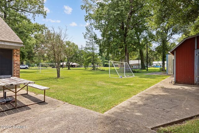 300 Wildlife Drive, Lafayette, LA 70507