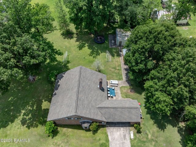 300 Wildlife Drive, Lafayette, LA 70507