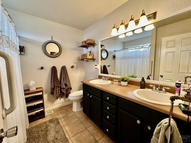 1245 N Marwyck Dr, Pueblo West, CO 81007