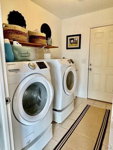 1245 N Marwyck Dr, Pueblo West, CO 81007