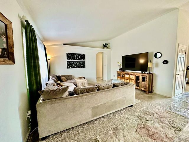 1245 N Marwyck Dr, Pueblo West, CO 81007