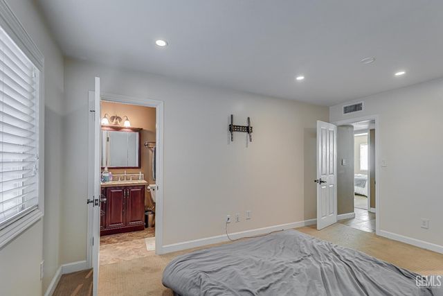 506 Shasta Street, Taft, CA 93268