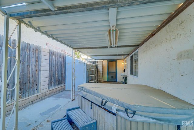506 Shasta Street, Taft, CA 93268