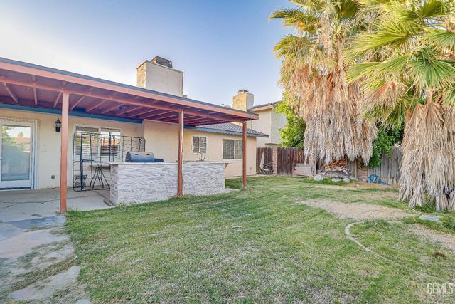 506 Shasta Street, Taft, CA 93268