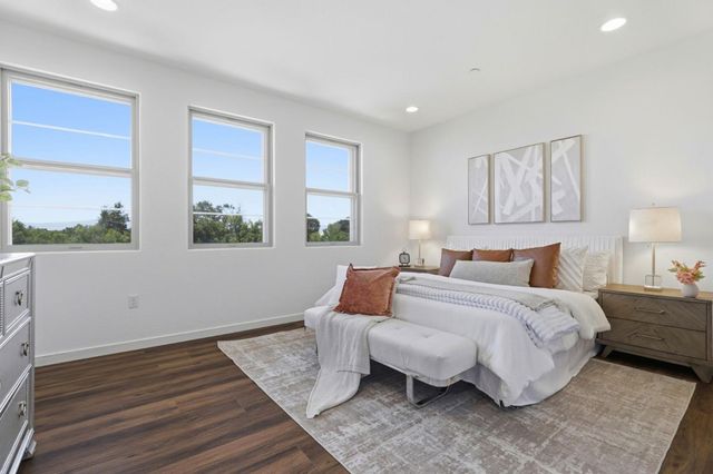 1010 Goldenstar Place, San Jose, CA 95131