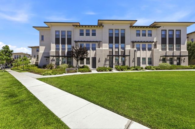 1010 Goldenstar Place, San Jose, CA 95131