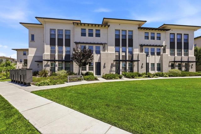 1010 Goldenstar Place, San Jose, CA 95131