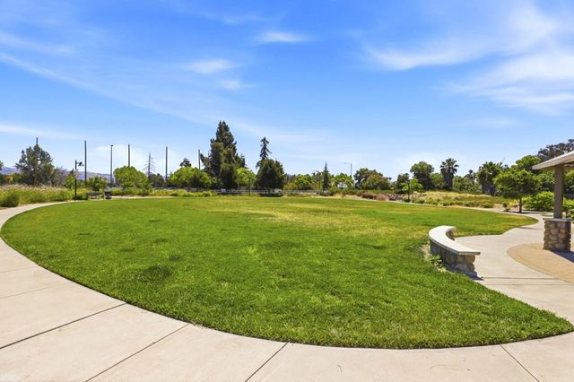 1010 Goldenstar Place, San Jose, CA 95131
