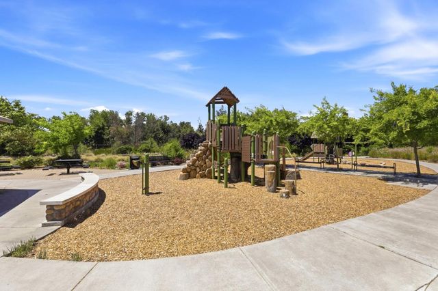 1010 Goldenstar Place, San Jose, CA 95131