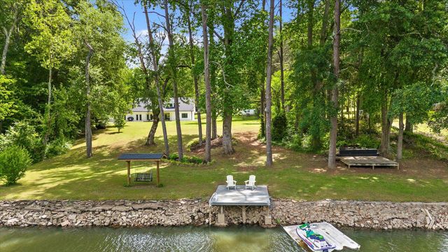 7229 S Wolftever Drive, Ooltewah, TN 37363