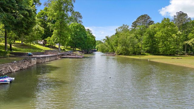 7229 S Wolftever Drive, Ooltewah, TN 37363