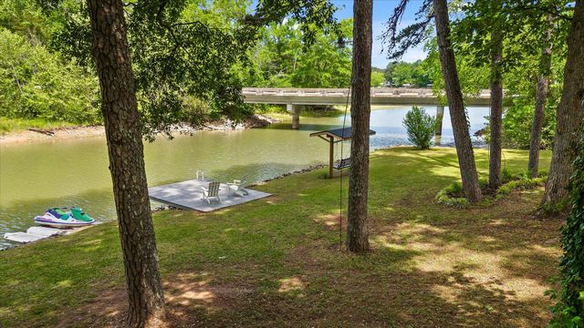 7229 S Wolftever Drive, Ooltewah, TN 37363