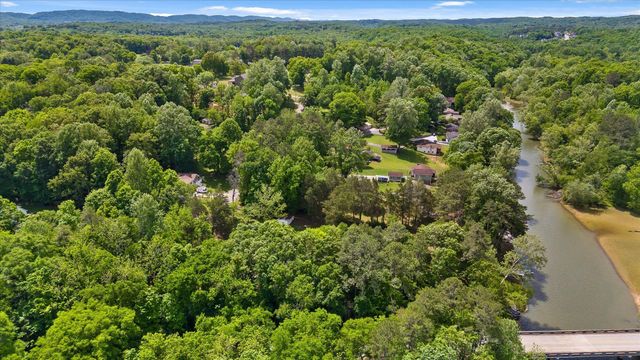 7229 S Wolftever Drive, Ooltewah, TN 37363
