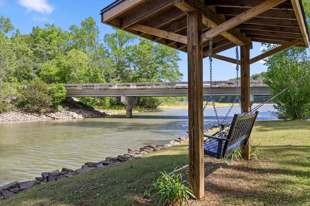 7229 S Wolftever Drive, Ooltewah, TN 37363