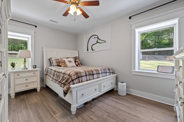 7229 S Wolftever Drive, Ooltewah, TN 37363