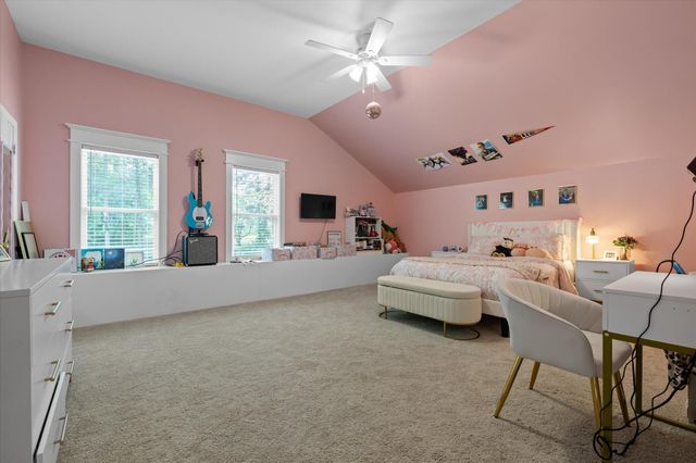 7229 S Wolftever Drive, Ooltewah, TN 37363
