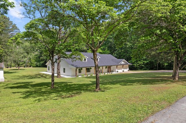 7229 S Wolftever Drive, Ooltewah, TN 37363