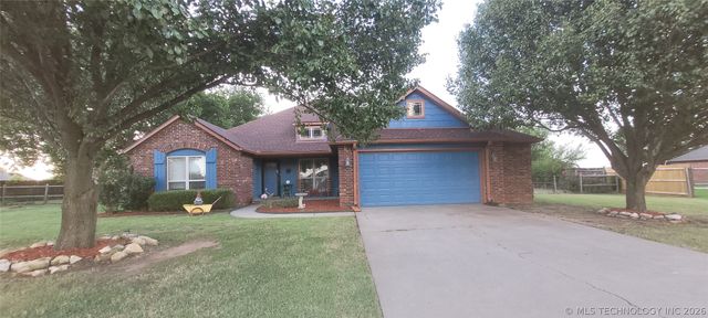 5701 E 144th Street N, Collinsville, OK 74021