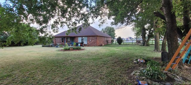 5701 E 144th Street N, Collinsville, OK 74021