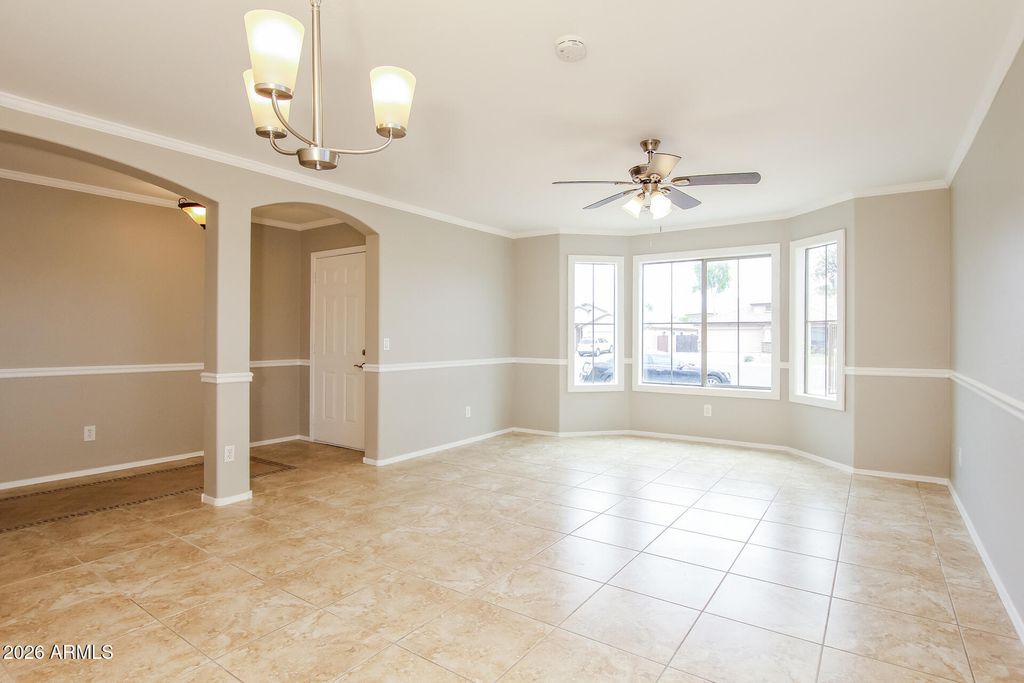16286 W HOPE Drive, Surprise, AZ 85379 — photo 4