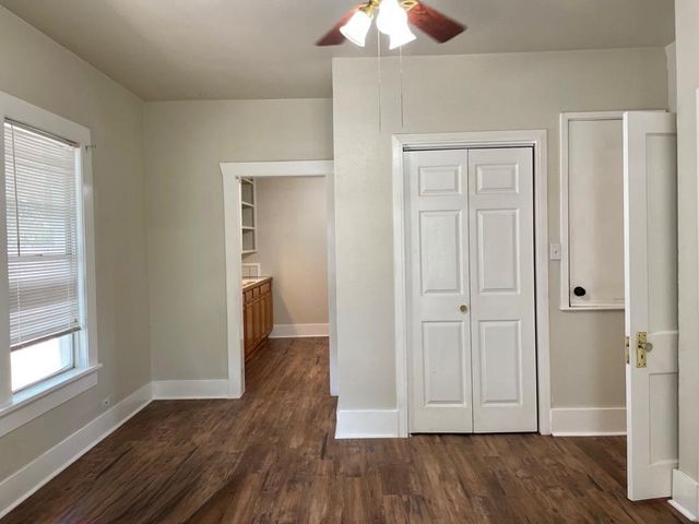 606 Mesquite ST, Bastrop, TX 78602