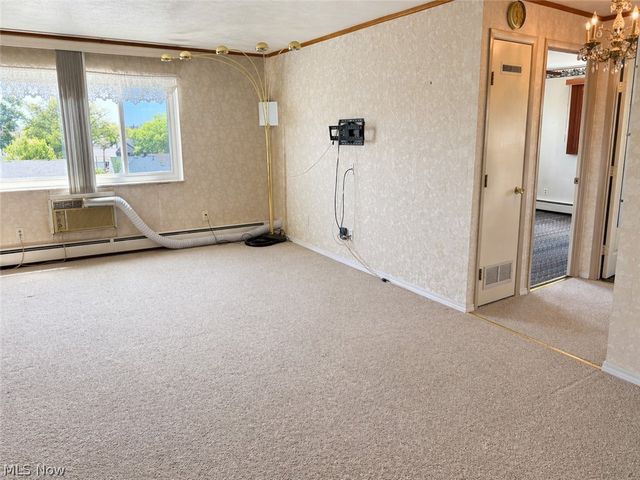 14567 Madison Avenue 609, Lakewood, OH 44107