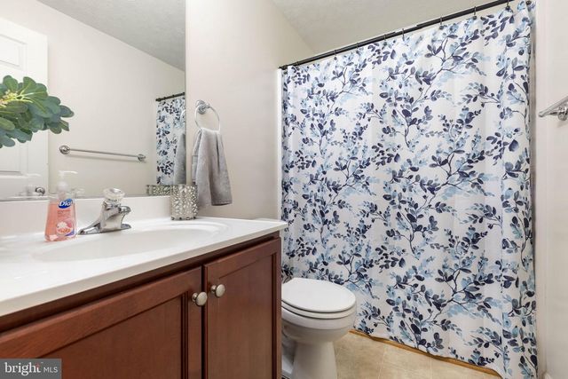 62 SILVER CT, Maurertown, VA 22644
