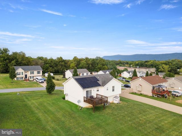 62 SILVER CT, Maurertown, VA 22644