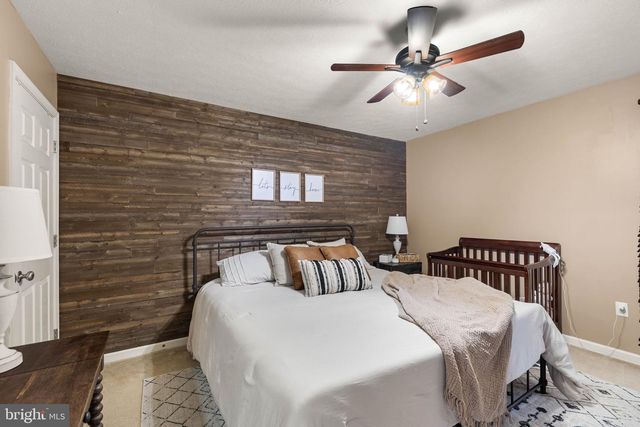 62 SILVER CT, Maurertown, VA 22644