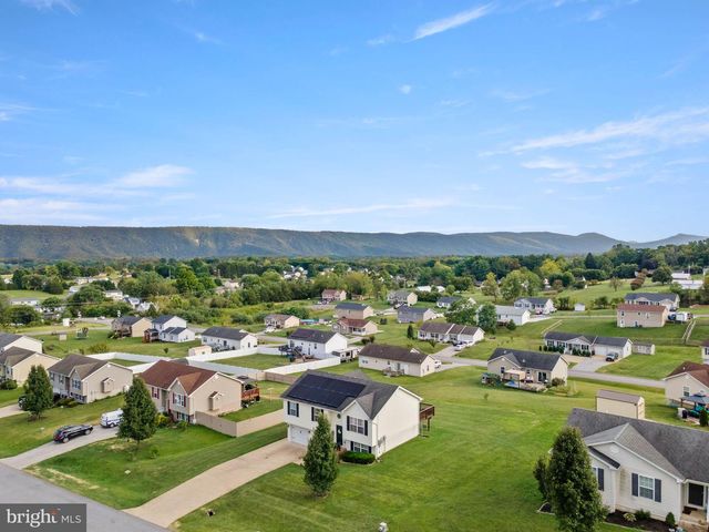 62 SILVER CT, Maurertown, VA 22644