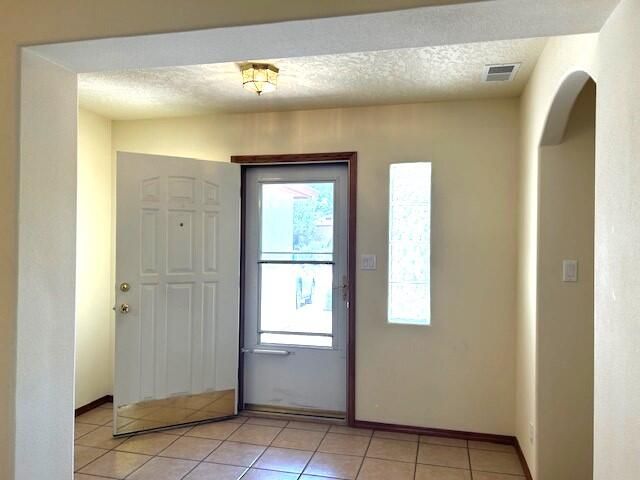 4906 Dolores Hildago Drive SE, Rio Rancho, NM 87124