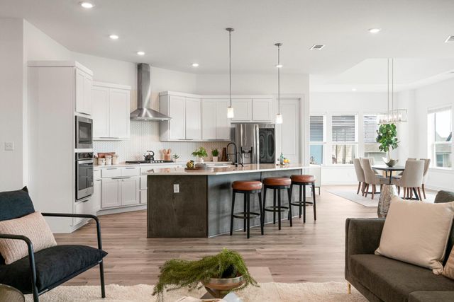 312 Starfire DR, Dripping Springs, TX 78620