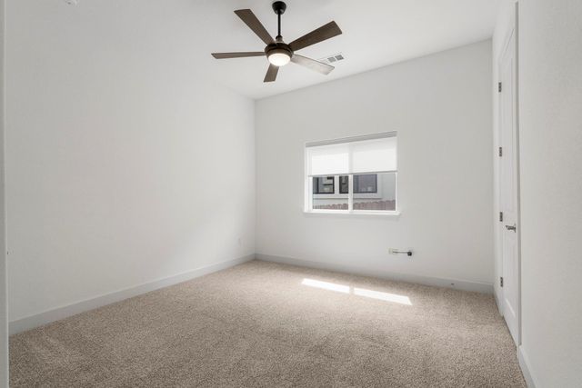 312 Starfire DR, Dripping Springs, TX 78620