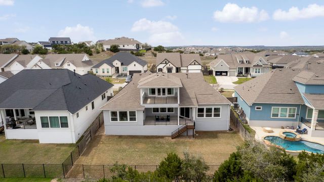 312 Starfire DR, Dripping Springs, TX 78620