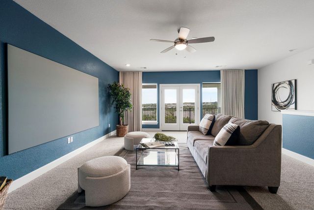 312 Starfire DR, Dripping Springs, TX 78620