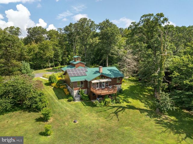 1494 MOUNTAIN RD, Orrtanna, PA 17353