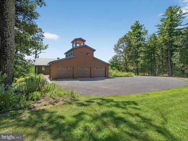 1494 MOUNTAIN RD, Orrtanna, PA 17353