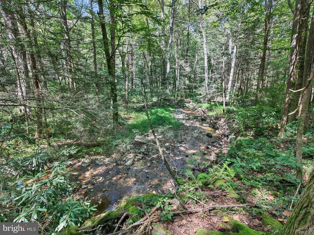 1494 MOUNTAIN RD, Orrtanna, PA 17353