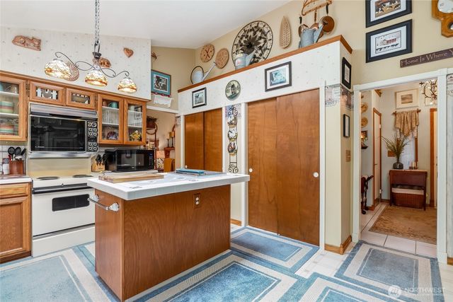 2427 147th Place SE, Mill Creek, WA 98012