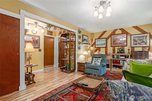 2427 147th Place SE, Mill Creek, WA 98012