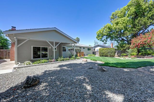 5824 Hesper Way, Carmichael, CA 95608