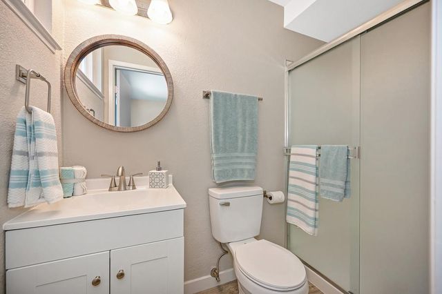 5824 Hesper Way, Carmichael, CA 95608